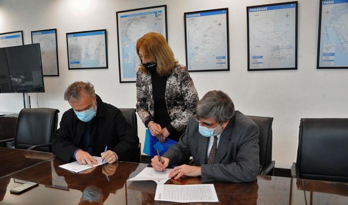 Autoridades de UTE e intendencia de Montevideo