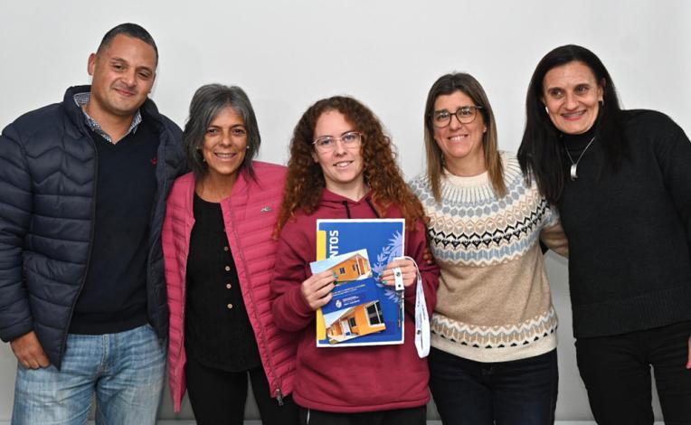 Entrega de viviendas en Rivera