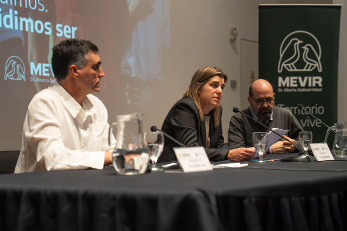Autoridades en los 59 años de MEVIR