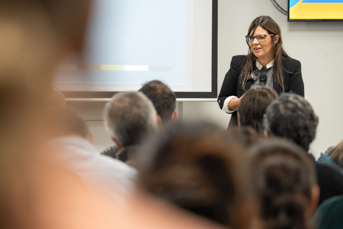 Claudia Romero presenta estrategia de desinternación de niños de 0 a 3 años