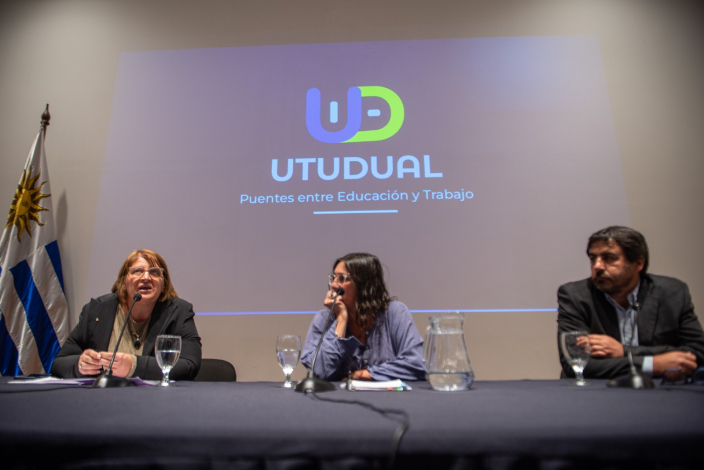 Autoridades en UTU Dual