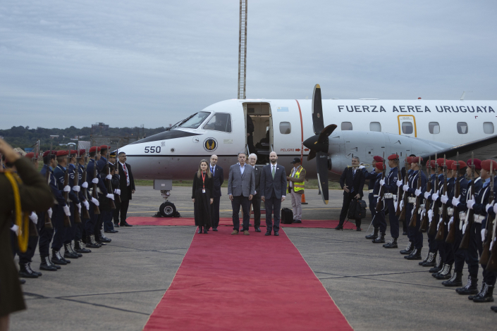 Arribo del presidente Orsi a Asunción, Paraguay