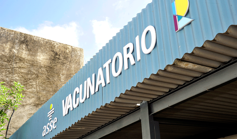 Fachada vacunatorio