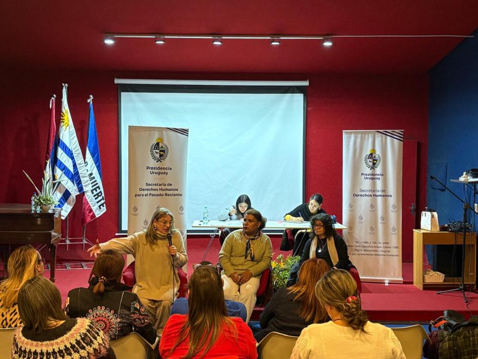 Conversatorio sociedad civil en Treinta y Tres Conversatorio sociedad civil en Treinta y Tres