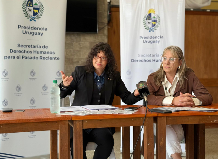  Conferencia de prensa Nueva Palmira Alejandra Casablanca y Collette Spinetti