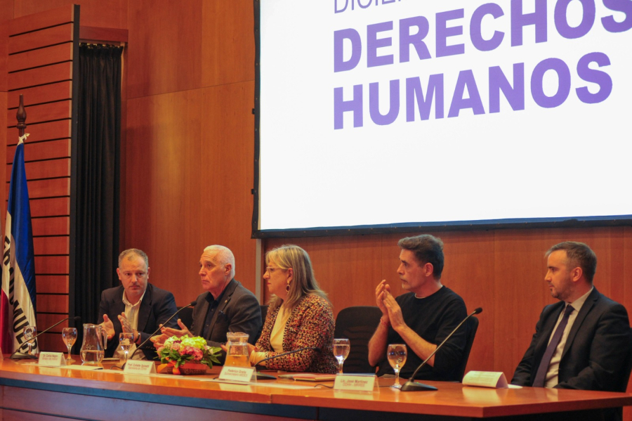 Lanzamiento Diciembre Mes de los Derechos Humanos 