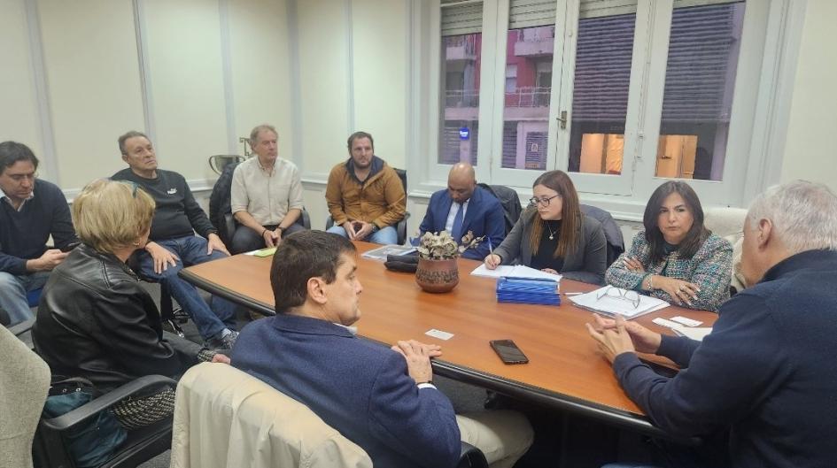 Participantes de la reunión Participantes de la reunión