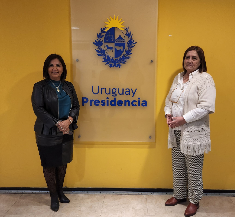 La Secretaria de Derechos Humanos Sandra Etcheverry y la Diputada María Fajardo La Secretaria de Derechos Humanos Sandra Etcheverry y la Diputada María Fajardo