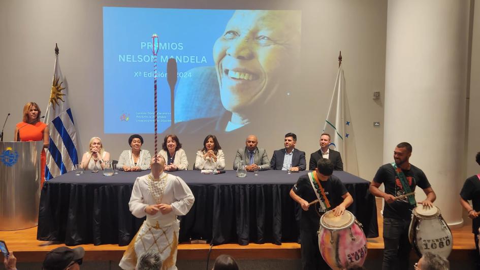 Presentación de Fusión 5 - Cuareim 1080 - Gramillero Presentación de Fusión 5 - Cuareim 1080 - Gramillero