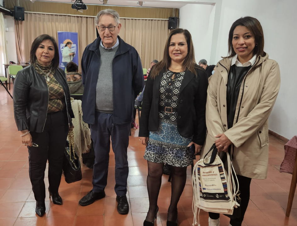 Sandra Etcheverry, Horacio Bordón, Beatriz Eguren, Rosa Méndez Sandra Etcheverry, Horacio Bordón, Beatriz Eguren, Rosa Méndez