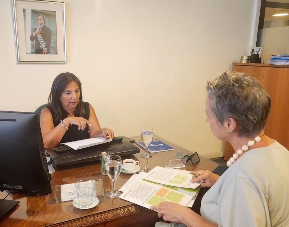 Sandra Etcheverry y Jimena Fernández Bonelli