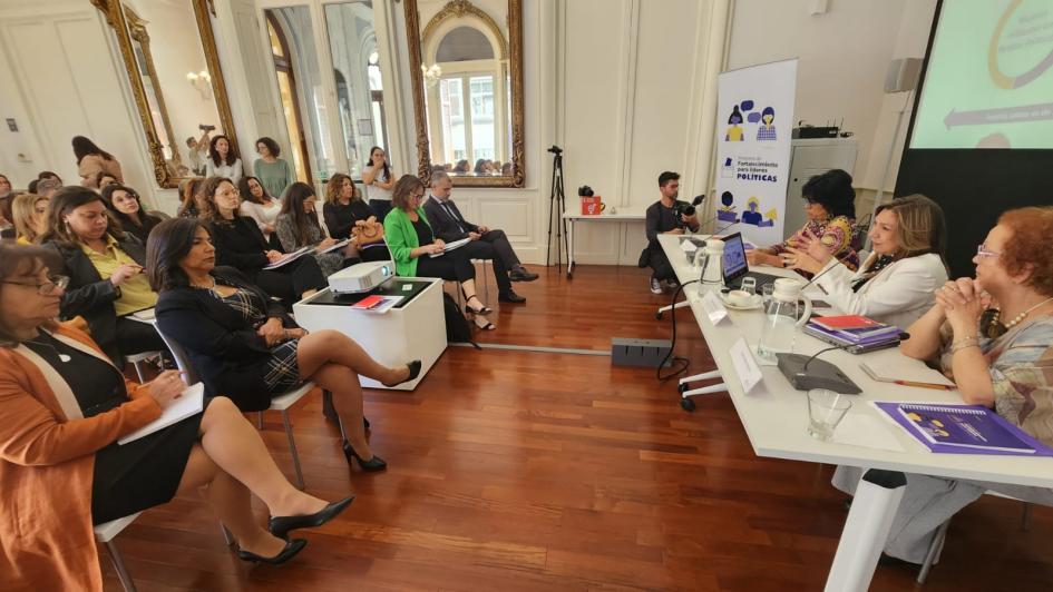 Asistentes al evento Asistentes al evento