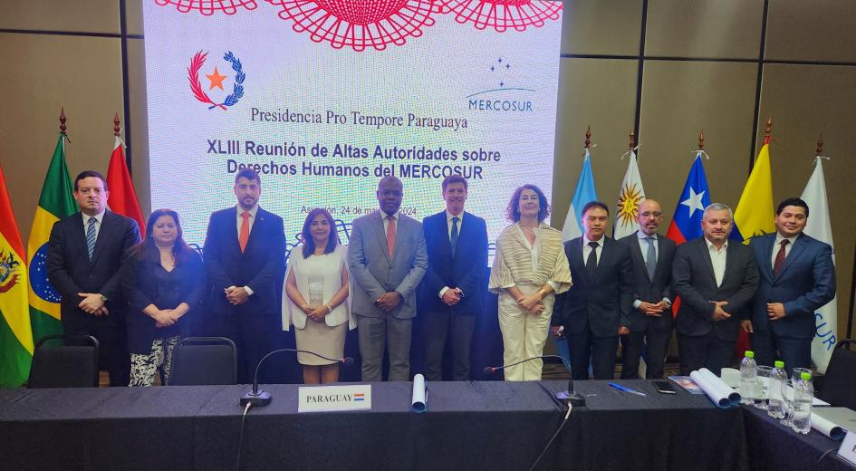 Altas Autoridades sobre Derechos Humanos del MERCOSUR Altas Autoridades sobre Derechos Humanos del MERCOSUR