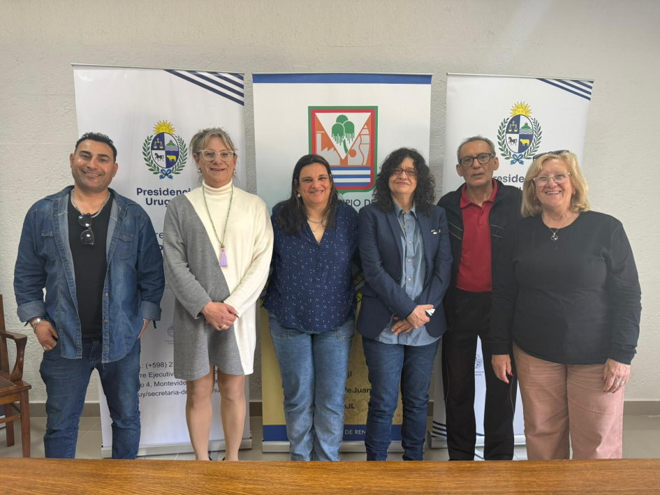 Reunión con organizaciones de la sociedad civil en Colonia