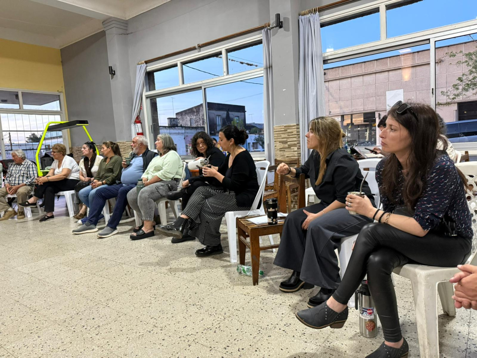 Reunión con organizaciones de la sociedad civil en Colonia
