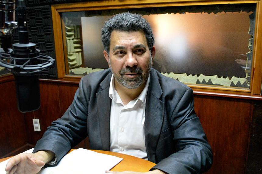 Nelson Villarreal en Radio Uruguay Nelson Villarreal en Radio Uruguay