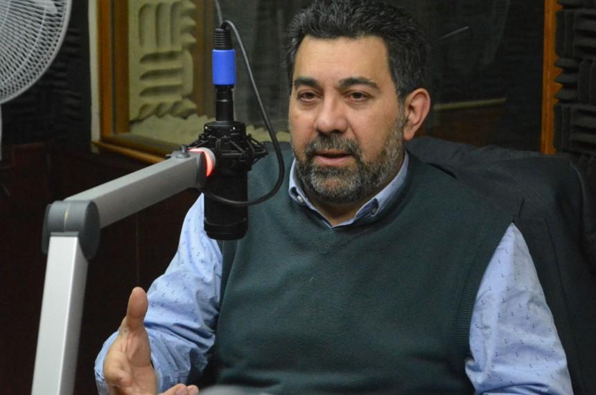 Nelson Villarreal en Radio Uruguay