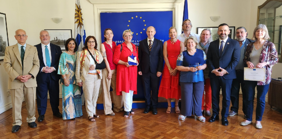 Asistentes a la entrega de premios Asistentes a la entrega de premios