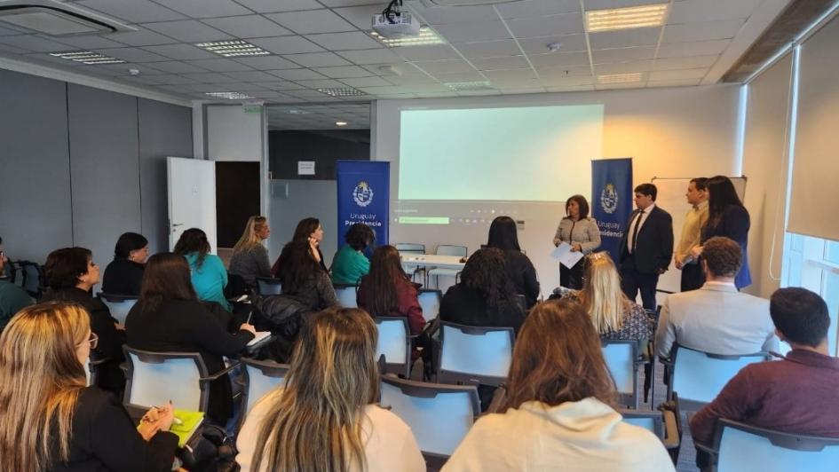 Asistentes al Taller de Sensibilización sobre Discapacidad