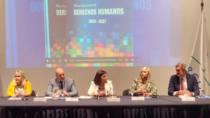 Mariana Blengio, Hebert Paguas, Sandra Etcheverry, Beatriz Argimón, Pablo Ruiz Hiebra