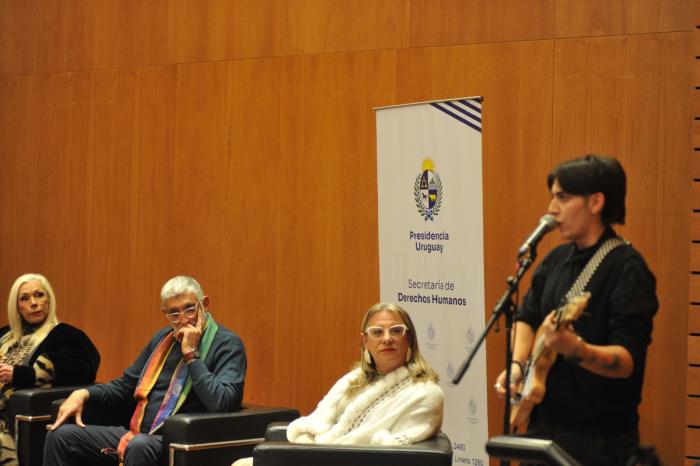 Homenaje a activistas LGBTIQ+ Homenaje a activistas LGBTIQ+