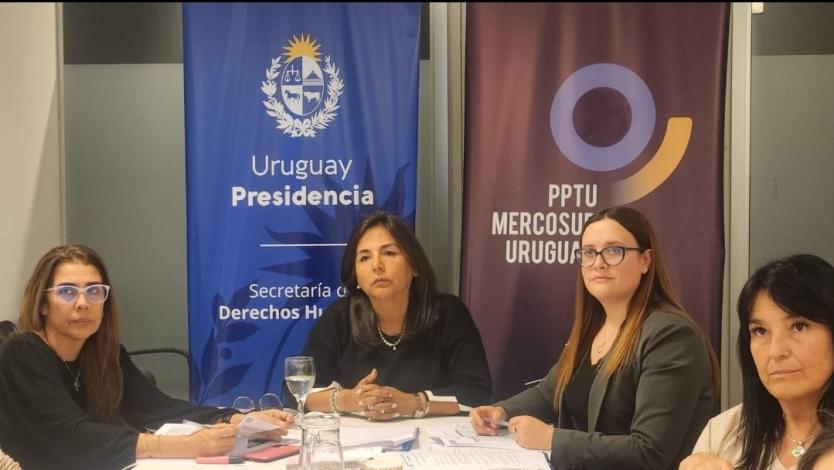 Secretaria de Derechos Humanos Sandra Etcheverry y equipo