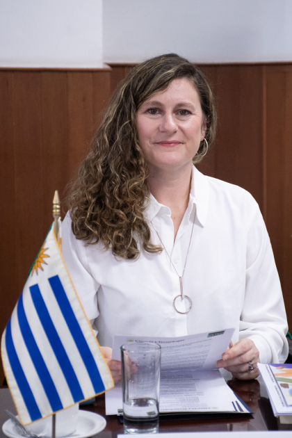 Silvana Ravía, Coordinadora General de SENCI, representante Uruguaya en la Asamblea Foto de Silvana Ravía Coordinadora General de SENCI y representante de Uruguay