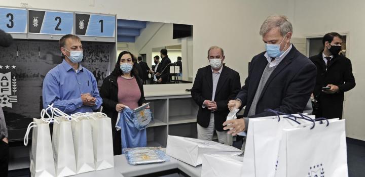 Delegación israelí - Visita estadio Centenario