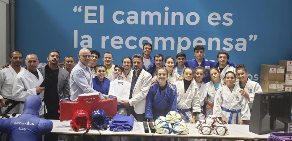 Autoridades y Selección nacional de Judo