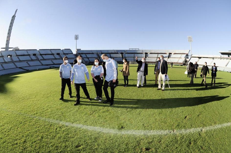 Delegación israelí - Visita estadio Centenario Delegación israelí - Visita estadio Centenario