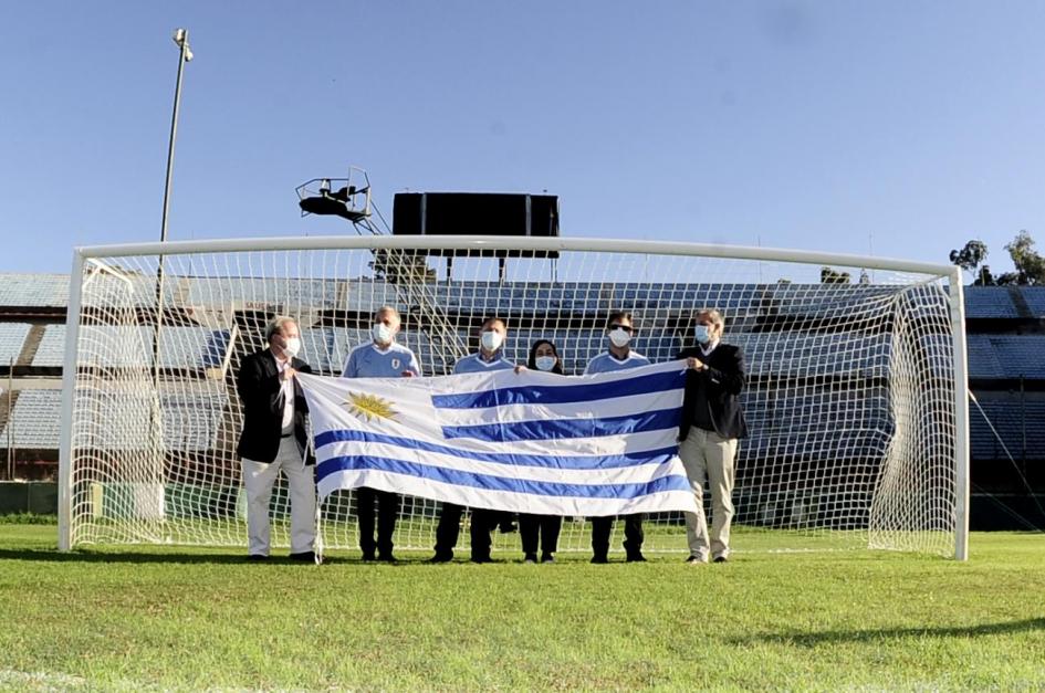 Delegación israelí - Visita estadio Centenario