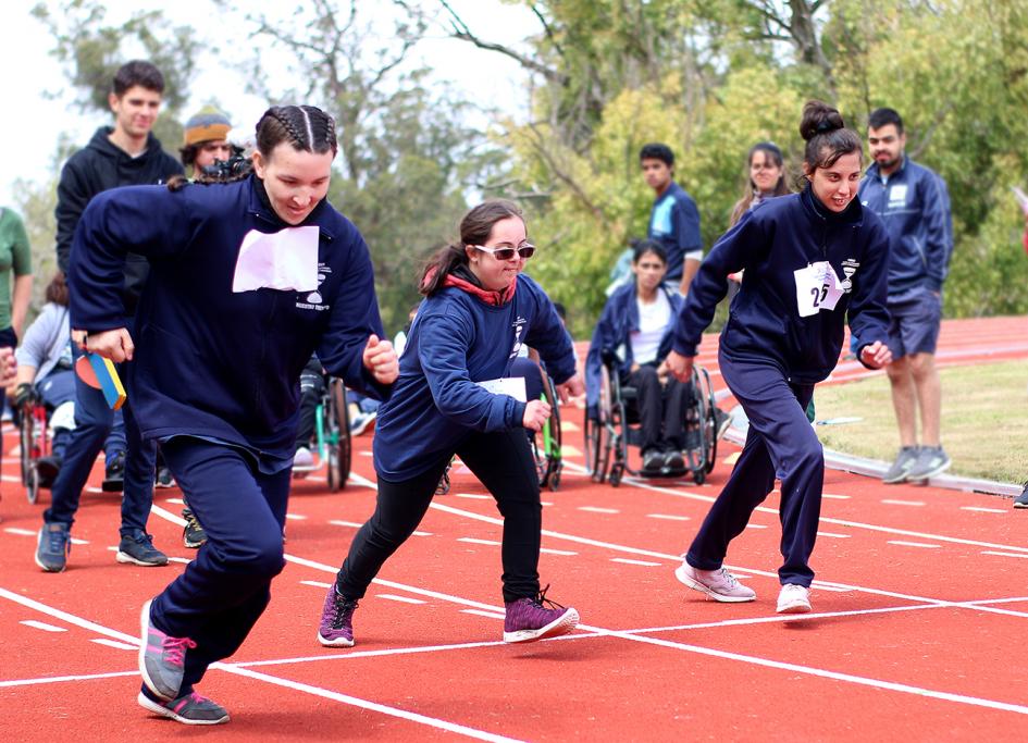 Carreras en la pista de Atletismo