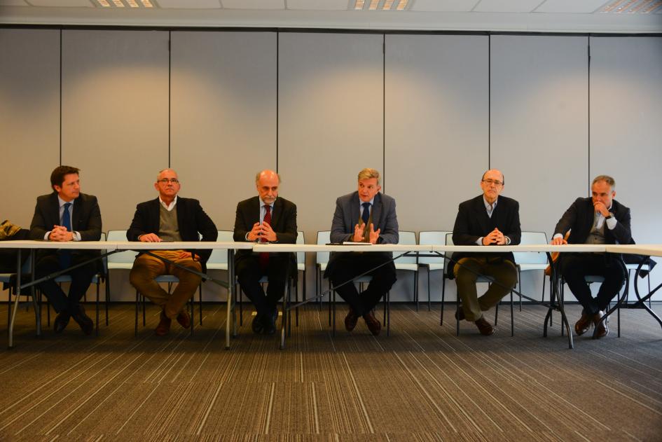 Se realizó la primera reunión nacional público-privada del Centenario 2030. Se realizó la primera reunión nacional público-privada del Centenario 2030.