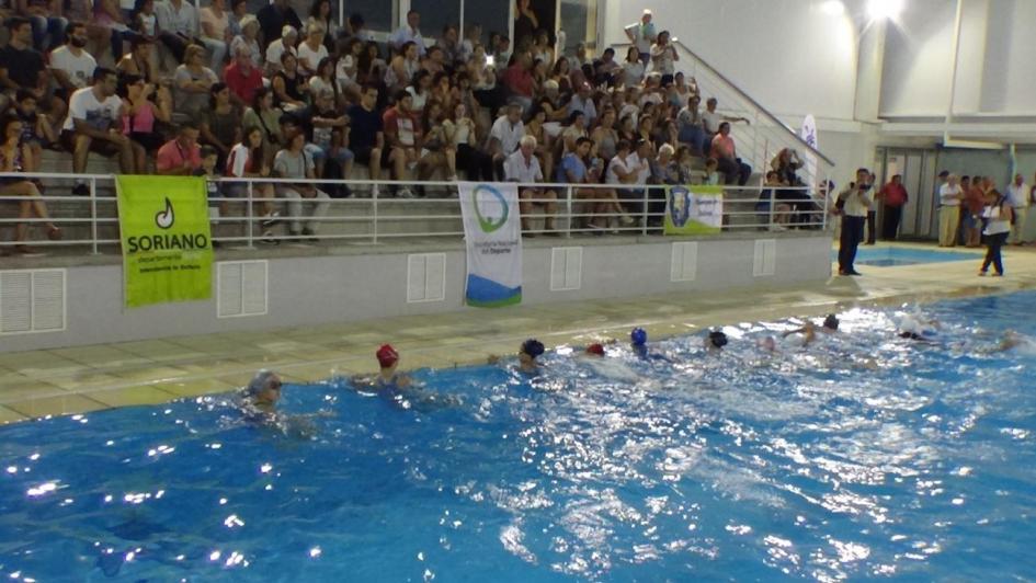 Inauguración de la piscina Inauguración de la piscina