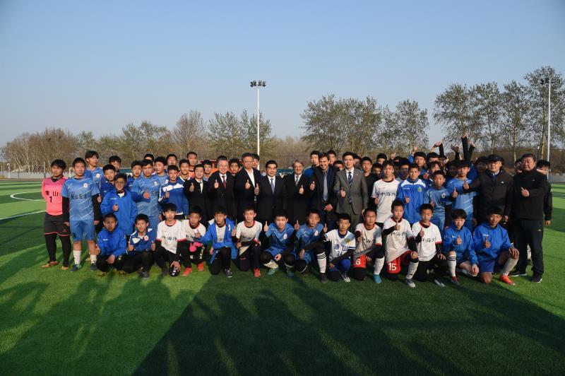 Inauguración de canchas en China Inauguración de canchas en China