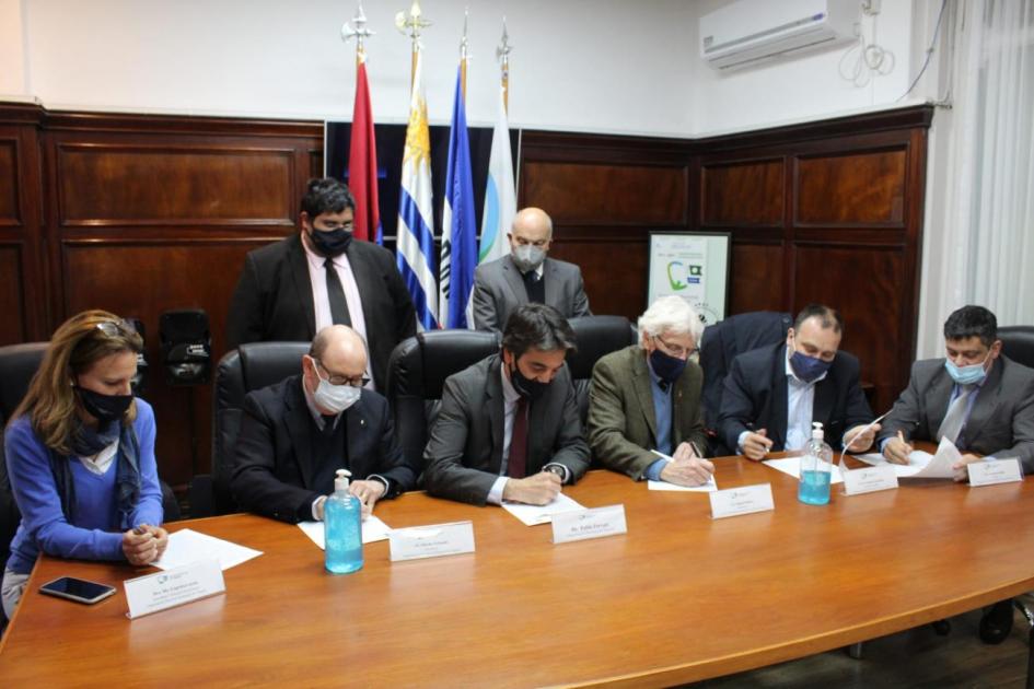 Firma de convenio Firma de convenio