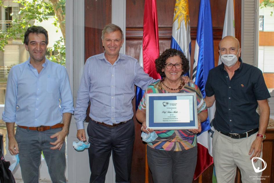 Reconocimiento a Inspectoras Reconocimiento a Inspectoras