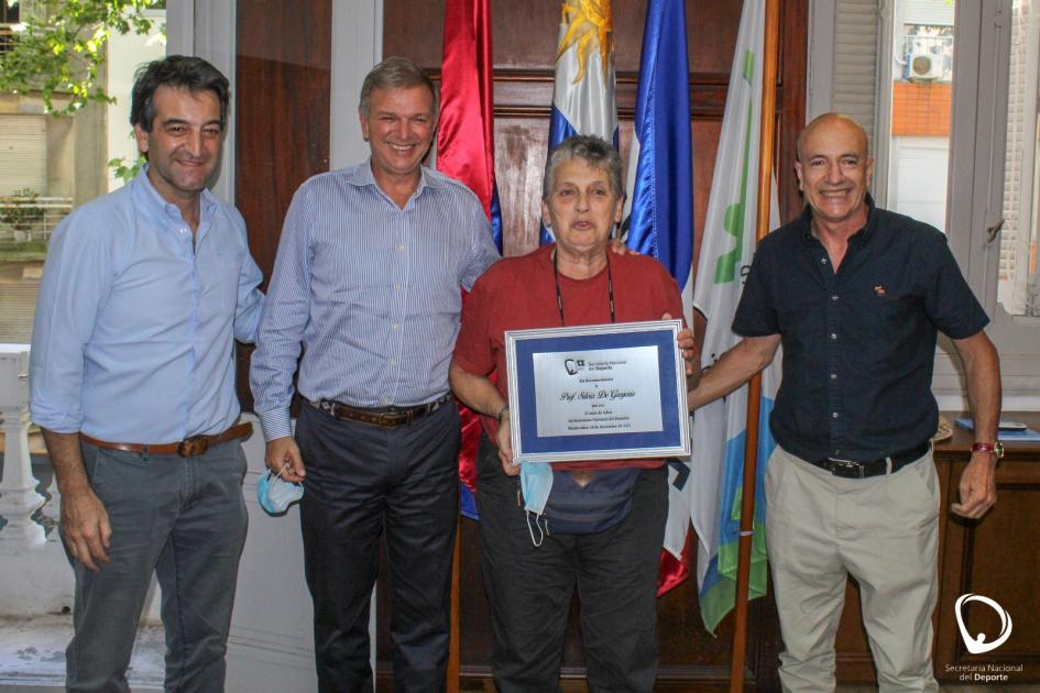 Reconocimiento a Inspectoras Reconocimiento a Inspectoras