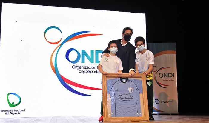 Presidente Luis Lacalle Pou encabezó el lanzamiento de la Organización Nacional del Deporte Infantil Presidente Luis Lacalle Pou encabezó el lanzamiento de la Organización Nacional del Deporte Infantil
