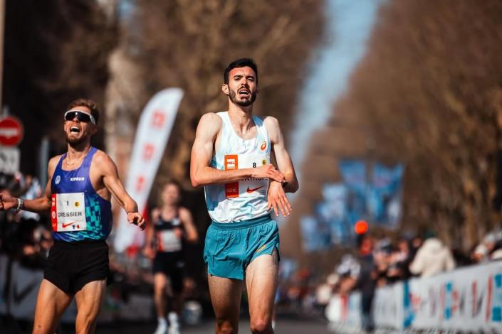 Santiago Catrofe en la llegada de la "Manchester Run"
