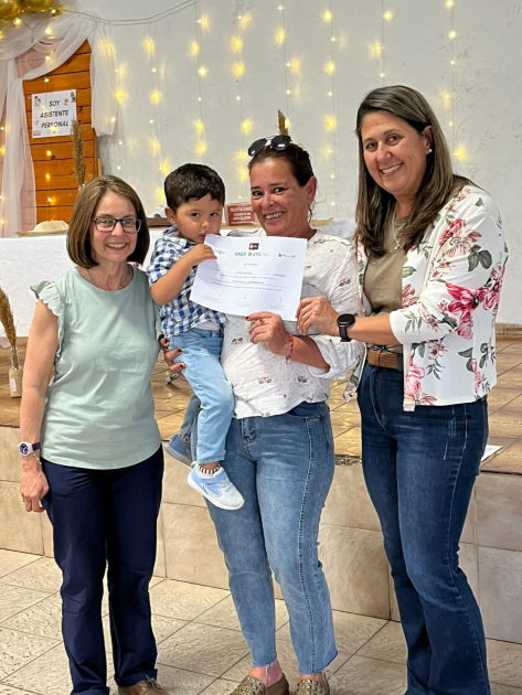 Ceremonia de entrega de certificados en Santa Clara de Olimar