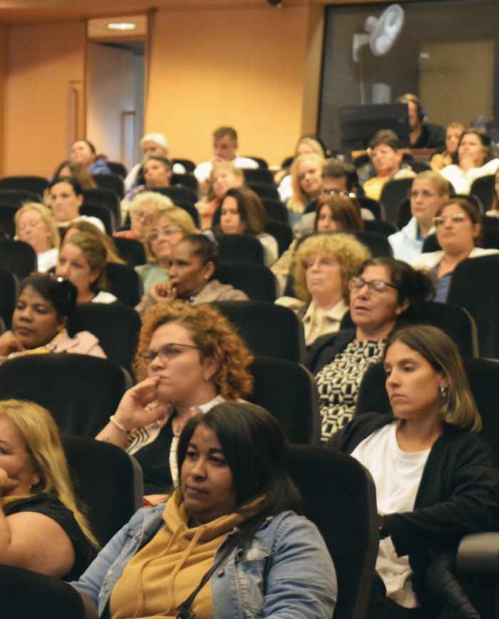 provision colectiva asistentes personales cooperativas