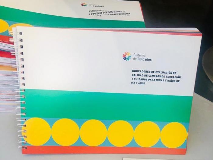 Portada de Indicadores de Evaluación de calidad de centros de educación y cuidados de 0 a 3 años