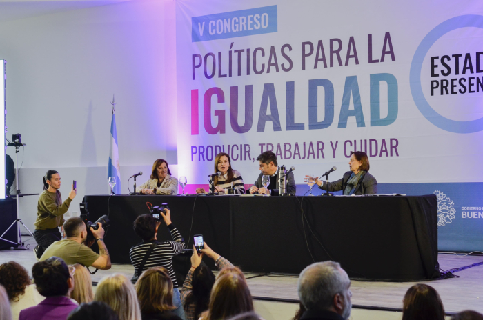 V Congreso "Políticas para la Igualdad. Producir, trabajar y cuidar, Estado presente" V Congreso "Políticas para la Igualdad. Producir, trabajar y cuidar, Estado presente"