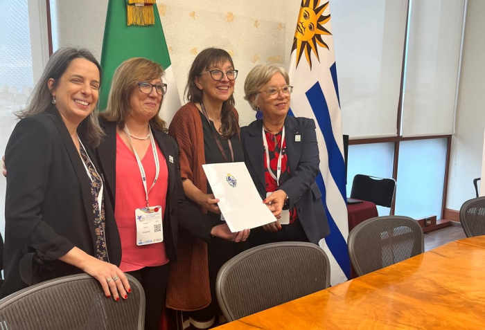 Se confirmó integración de Uruguay a la Alianza Global por los cuidados Mónica Xavier, Susana Muñiz, Patricia Cossani y Ana B. Moreno