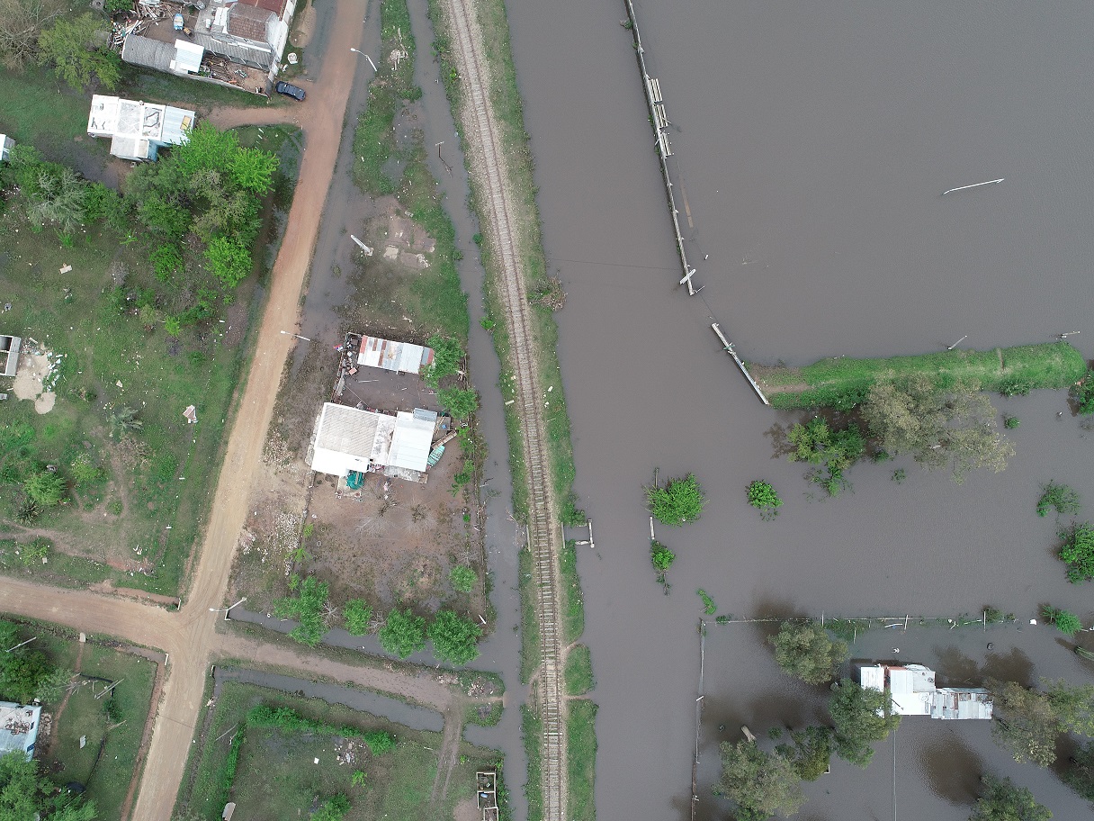 Foto aérea del río Santa Lucía