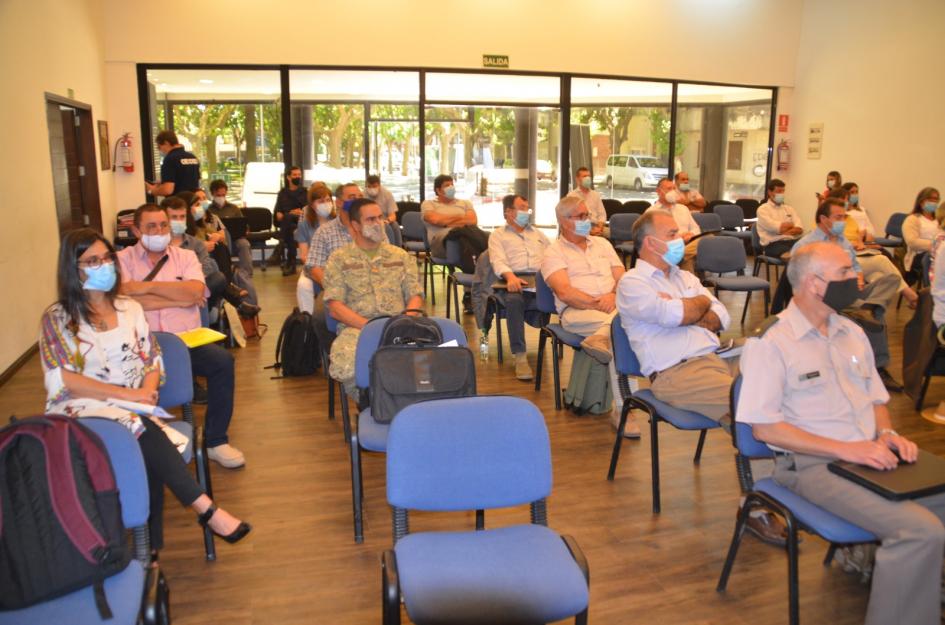 Integrantes de la DNE del Sinae n Durazno en la jornada presencial del Congreso e Integrantes de la DNE del Sinae n Durazno en la jornada presencial del Congreso e
