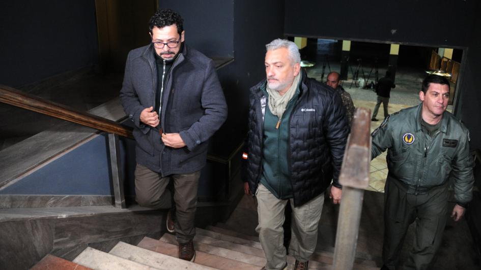 Presidencia: autoridades durante la instalación del Centro de Evacuados en el ex Aeropuerto