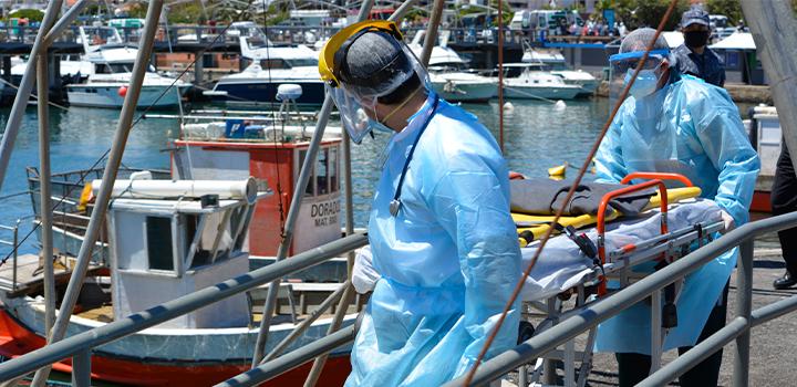 Traslado de personas heridas en el marco del simulacro