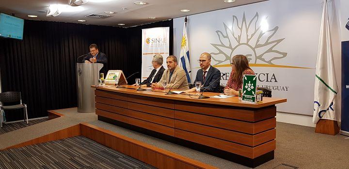 Cierre del proyecto FAO - SINAE Autoridades presentando el cierre del proyecto